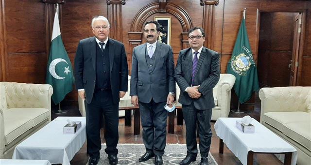 Hon'ble Chief Justice Visited Peshawar High Court